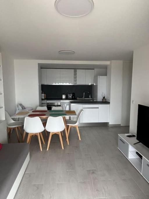 Appartement Tout Confort & Parking ボーソレイユ エクステリア 写真