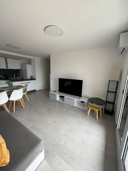 Appartement Tout Confort & Parking ボーソレイユ エクステリア 写真