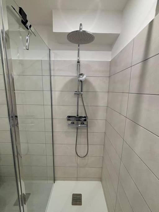 Appartement Tout Confort & Parking ボーソレイユ エクステリア 写真